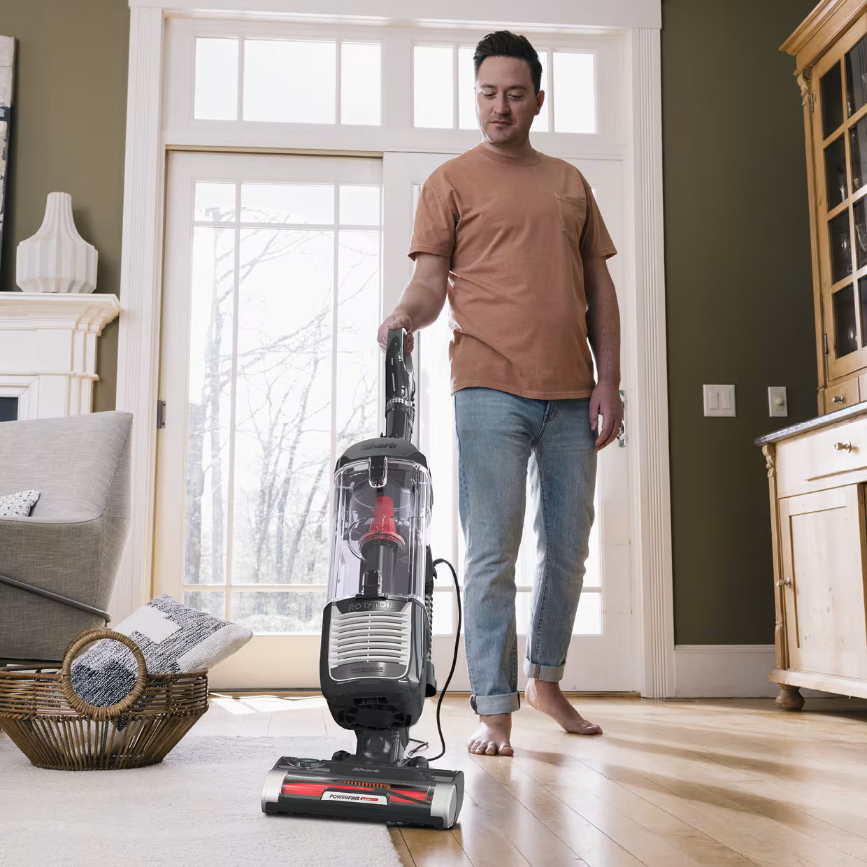 Ultimate Guide to the Best Shark Vacuums for Hard Floors