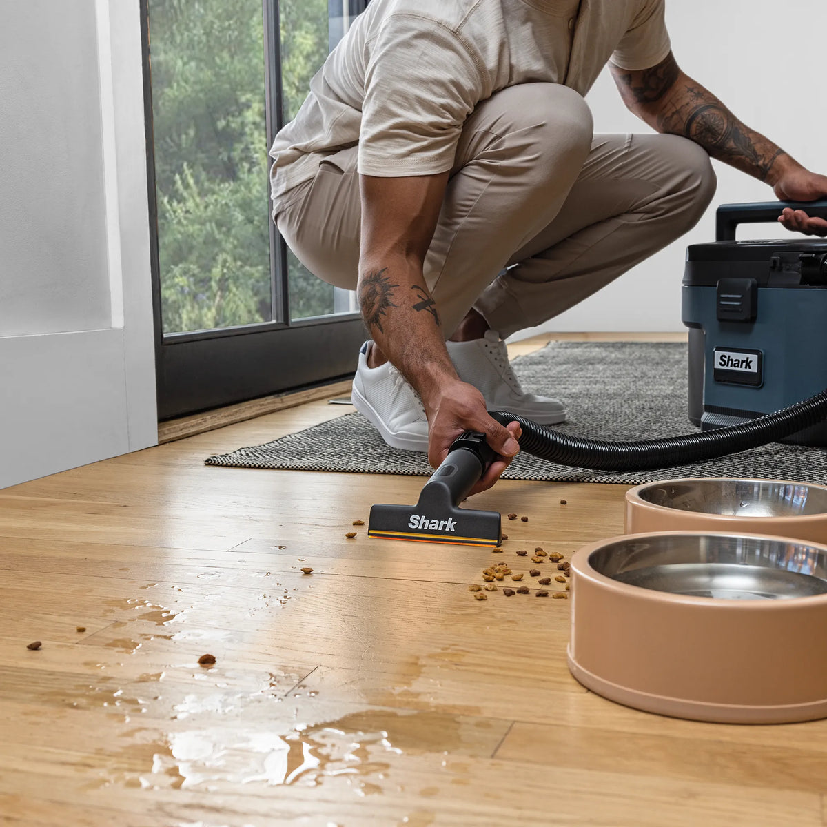 Shark MessMaster Portable Wet/Dry Vacuum
